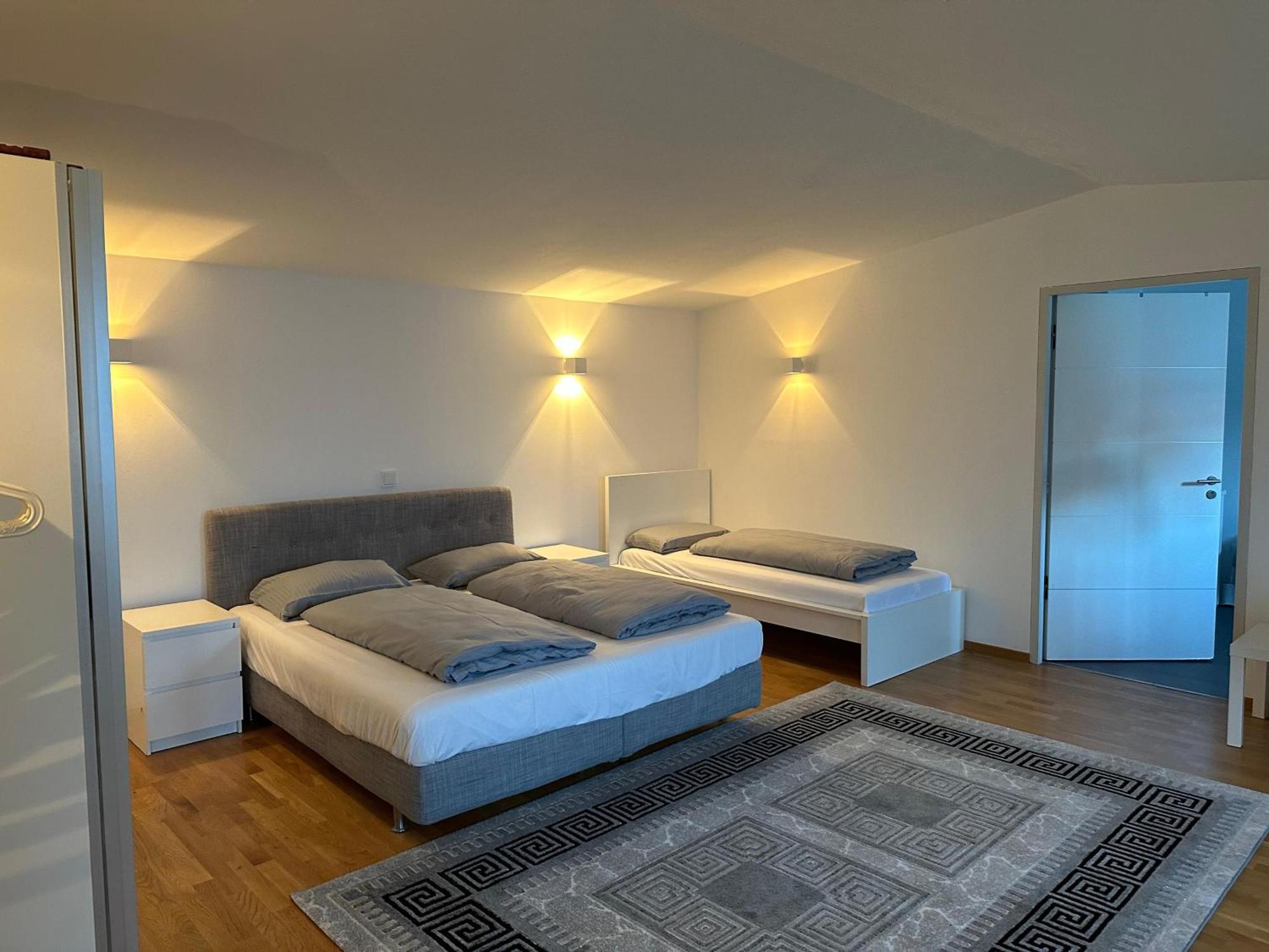 Al Nafurah Apartments Мюнхен Екстериор снимка