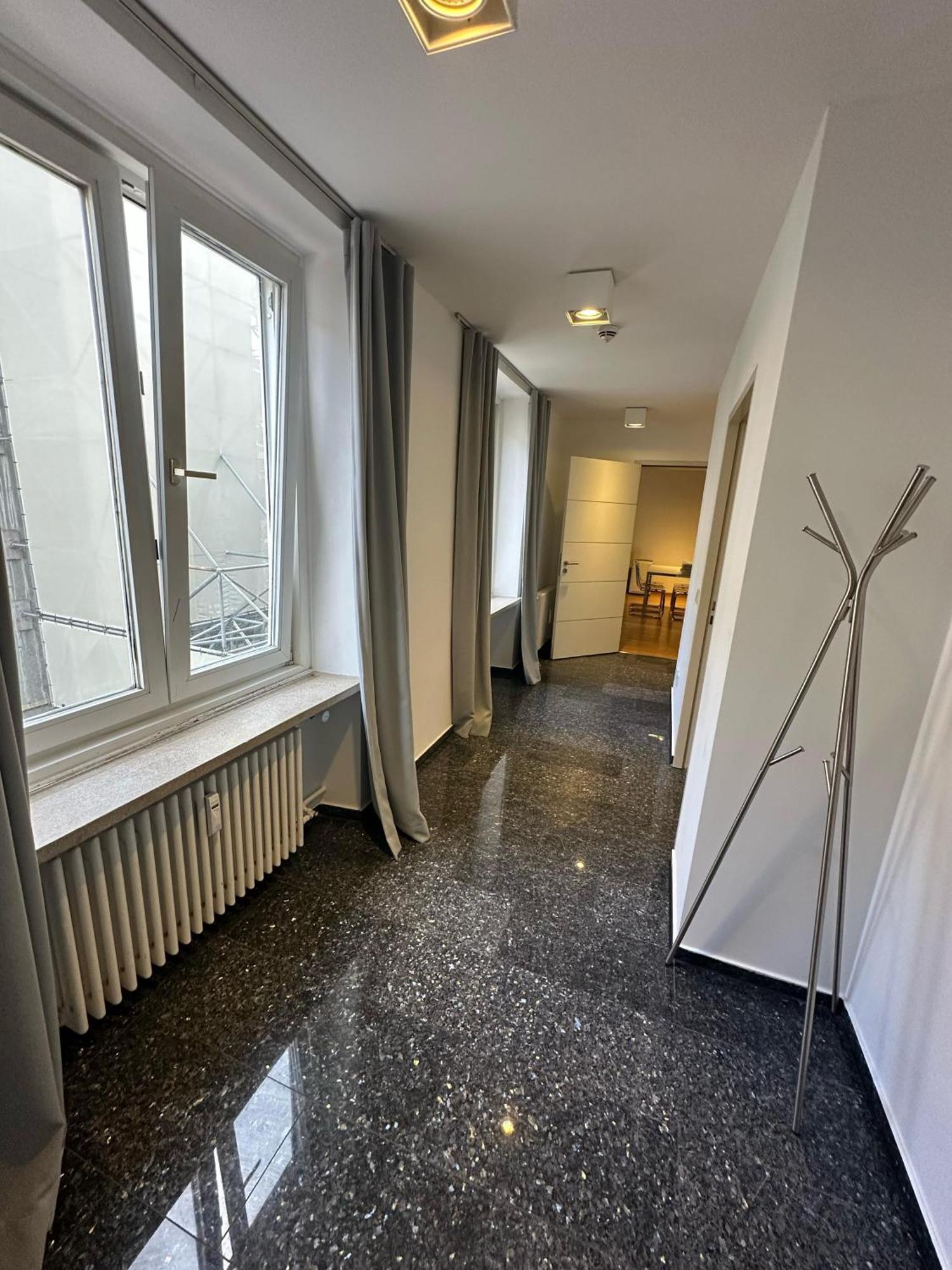 Al Nafurah Apartments Мюнхен Екстериор снимка
